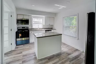 1548 Biltmore Road, Lyndhurst, OH 44124 - Photo 20