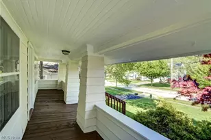 1548 Biltmore Rd, Lyndhurst, OH 44124 - Photo 6