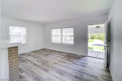 1548 Biltmore Road, Lyndhurst, OH 44124 - Photo 14