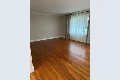 6924 Day Drive, Parma, OH 44129 - Photo 8