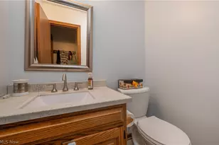 2161 Denise Dr NE, New Philadelphia, OH 44663 - Photo 10