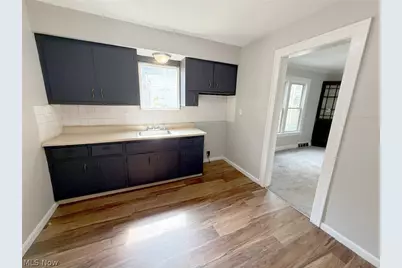 7610 Dearborn Avenue, Loveland, OH 44102 - Photo 18