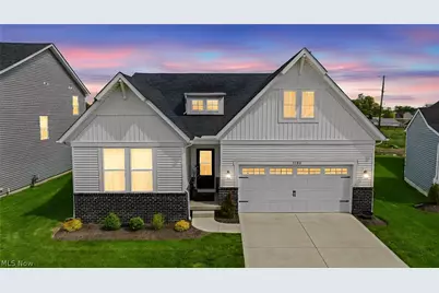 5380 Hawks Nest Circle, Sheffield Village, OH 44054 - Photo 2