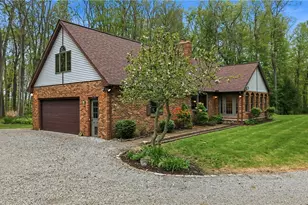 13689 Beard Rd, New Springfield, OH 44443 - Photo 2