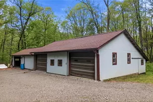 13689 Beard Rd, New Springfield, OH 44443 - Photo 8