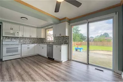 1311 High Street, Louisville, OH 44641 - Photo 6