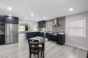2666 W Asplin Dr, Rocky River, OH 44116 - Photo 4