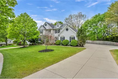 2728 High Hampton Trail, Cuyahoga Falls, OH 44223 - Photo 2