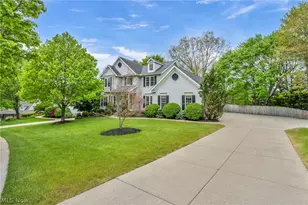 2728 High Hampton Trail, Cuyahoga Falls, OH 44223 - Photo 2