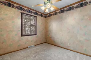 3885 Mt Vernon Blvd, Barberton, OH 44203 - Photo 18
