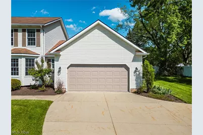 1126 Lanner Street NW, North Canton, OH 44720 - Photo 2