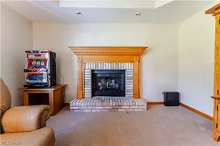 1126 Lanner St NW, North Canton, OH 44720 - Photo 32
