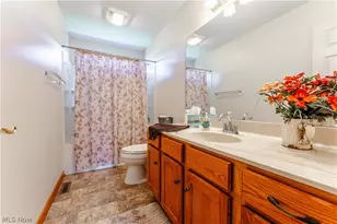 1126 Lanner St NW, North Canton, OH 44720 - Photo 36