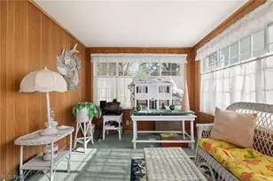 127 E Main St, New London, OH 44851 - Photo 8