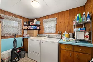127 E Main St, New London, OH 44851 - Photo 18