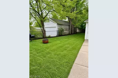 18213 Puritas Avenue, Loveland, OH 44135 - Photo 32