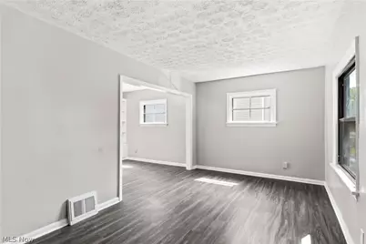 12904 Brookfield Avenue, Loveland, OH 44135 - Photo 6