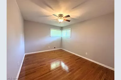 244 Starlight Drive, Green Hills, OH 44131 - Photo 6