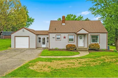 251 Faircrest Street SW, Canton, OH 44706 - Photo 2