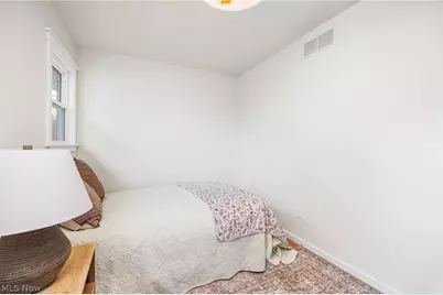 532 Washington Avenue, Barberton, OH 44203 - Photo 16