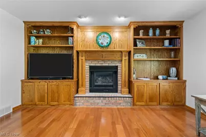 6807 Grant Drive, Westfield Center, OH 44251 - Photo 8