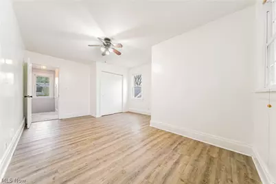 20180 Hillcrest Drive, Euclid, OH 44117 - Photo 26