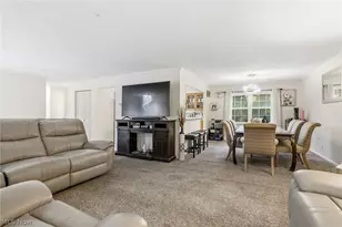 6727 Amsel Ave NE, Canton, OH 44721 - Photo 8