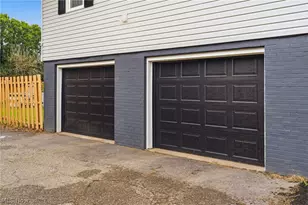 6727 Amsel Ave NE, Canton, OH 44721 - Photo 28