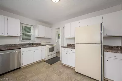 1224 Oakland Avenue, Akron, OH 44305 - Photo 14