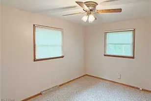 502 Wise Ave SE, North Canton, OH 44720 - Photo 10
