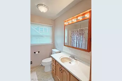 502 Wise Avenue SE, North Canton, OH 44720 - Photo 12
