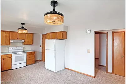 502 Wise Avenue SE, North Canton, OH 44720 - Photo 8