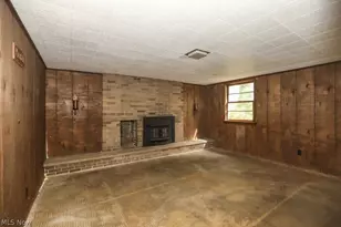 6425 Wall St, Ravenna, OH 44266 - Photo 28