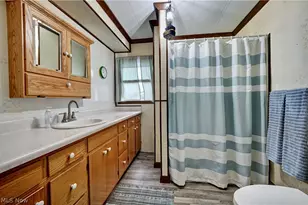 2393 Kinsman Rd NW, South Bloomfield, OH 44450 - Photo 34