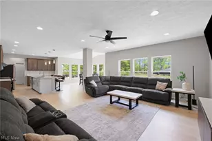 6800 Hatching Way, North Ridgeville, OH 44039 - Photo 8