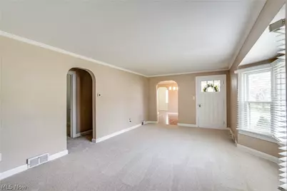 1307 Plymouth Street NW, Massillon, OH 44646 - Photo 8