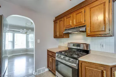 1307 Plymouth Street NW, Massillon, OH 44646 - Photo 16