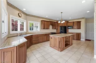 2595 Augusta Dr SE, Massillon, OH 44646 - Photo 10
