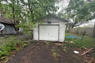 549 Bacon Ave, Akron, OH 44320 - Photo 24