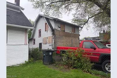 549 Bacon Avenue, Akron, OH 44320 - Photo 2