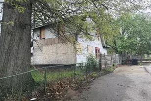 549 Bacon Ave, Akron, OH 44320 - Photo 4