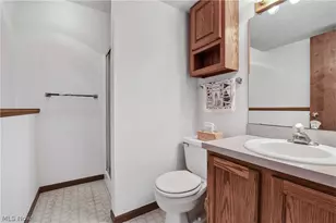 6396 Olive Ave, North Ridgeville, OH 44039 - Photo 16