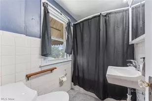 123 Lafayette St, Elyria, OH 44035 - Photo 16