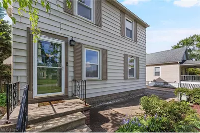 123 Lafayette Street, Elyria, OH 44035 - Photo 4
