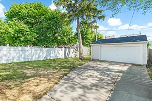 10421 Linnet Ave, Loveland, OH 44111 - Photo 30