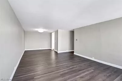 12700 Lake Avenue #2001, Oakwood, OH 44107 - Photo 10