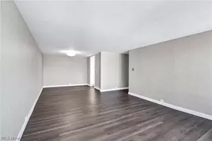 12700 Lake Ave, Oakwood, OH 44107 - Photo 10