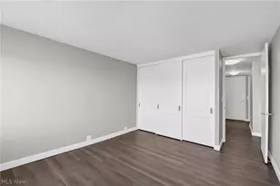 12700 Lake Ave, Oakwood, OH 44107 - Photo 16