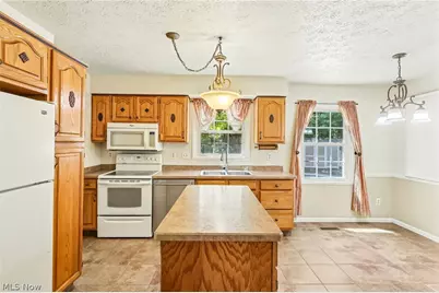 337 Wolf Avenue, Wadsworth, OH 44281 - Photo 4