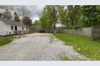 1179 Yukon Avenue, Akron, OH 44320 - Photo 16